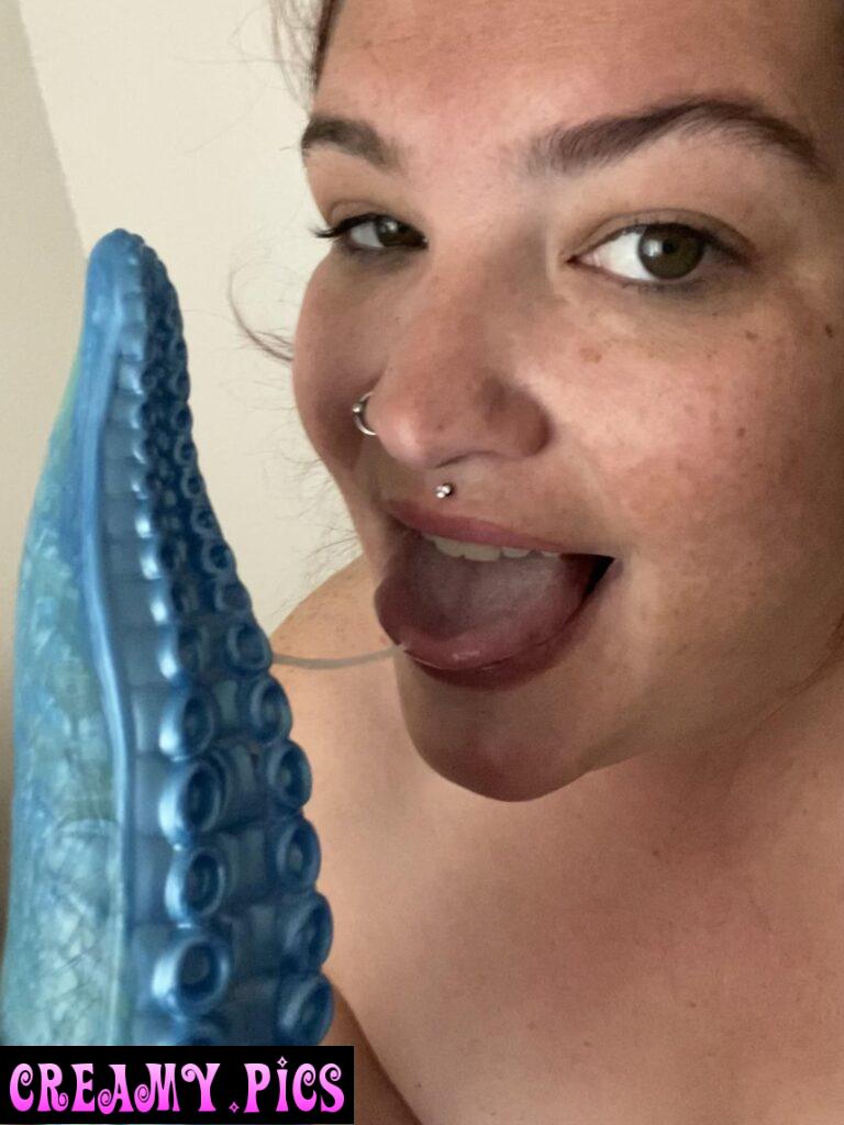 My new toy makes me feel so special! Should I post the video? 😉😘