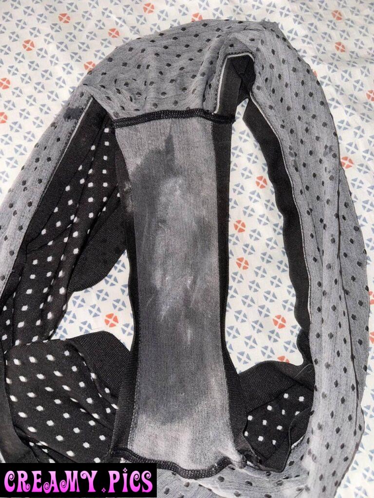This is what happens to me when guys buy dick ratings. Just saying 💁‍♀️😈