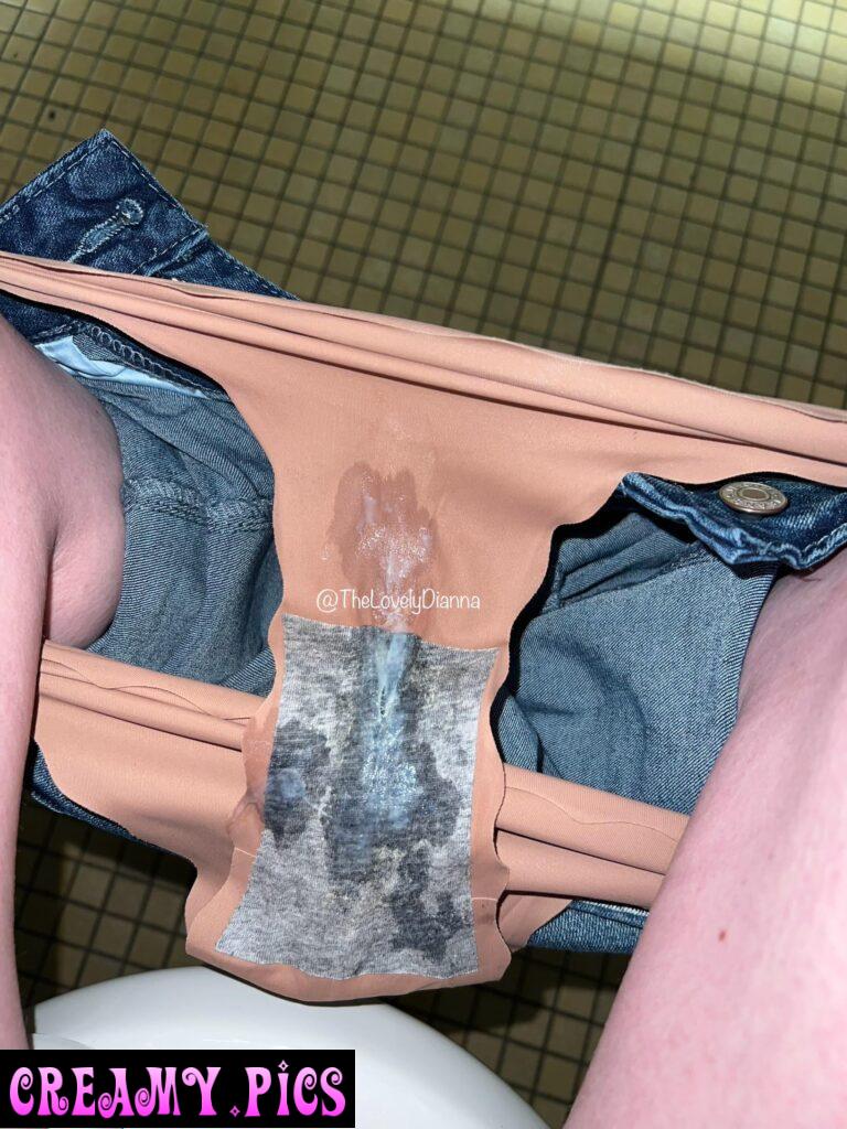 Beginning Day 4 Extra Juicy & Creamy! Cum sit next to me, take a big wiff, & you’ll be begging for them