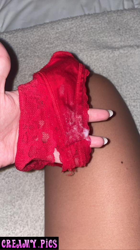 I can’t stop leaking his cum
