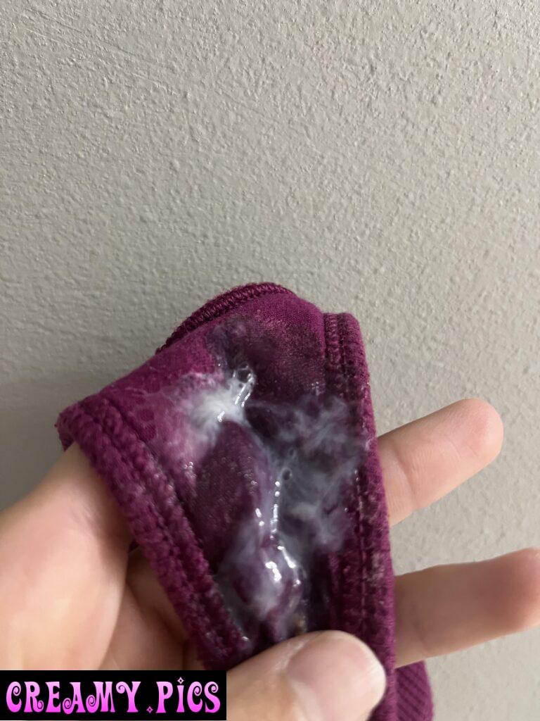 My creamy time of the month has returned. (It’s also my very horny time of the month 🥵)