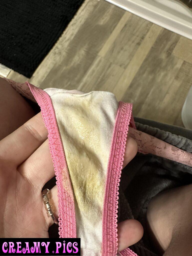 Who else loves mommy’s dirty panties