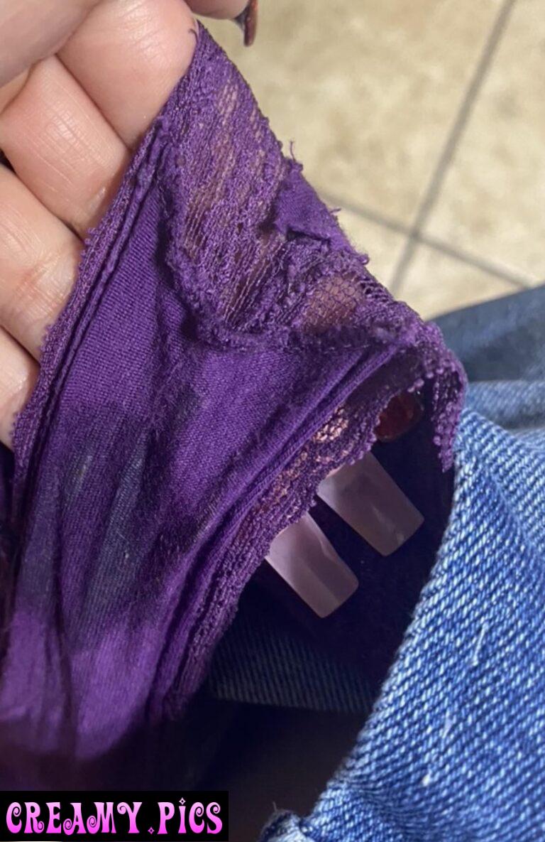 opss! wet during shopping🤭