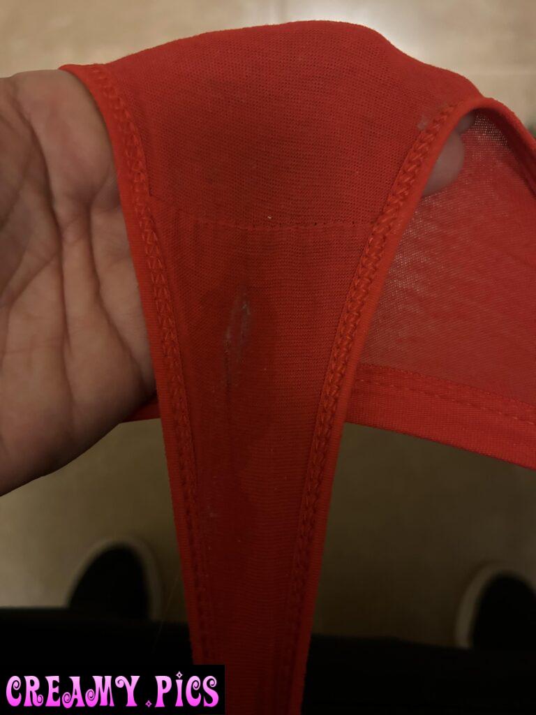 Mommy’s wet! ♥️